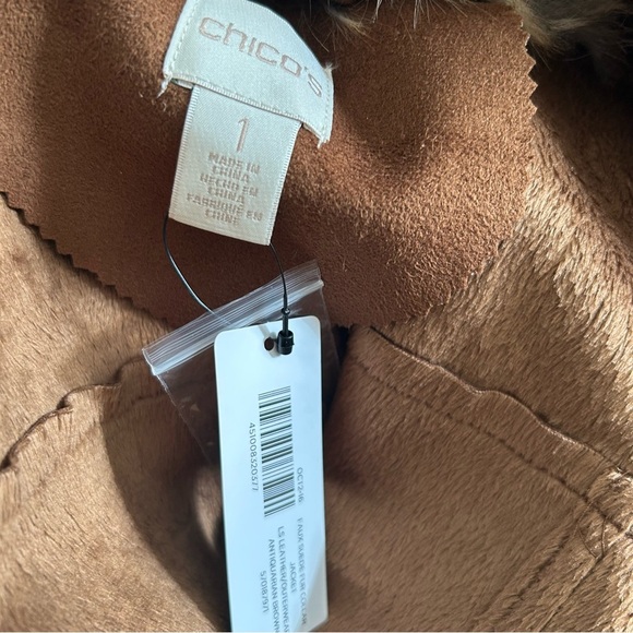 Chico's Tan Pea Coat with Faux Fur Collar. Chico’s Size 1 (8-10 Medium) - Picture 5 of 6